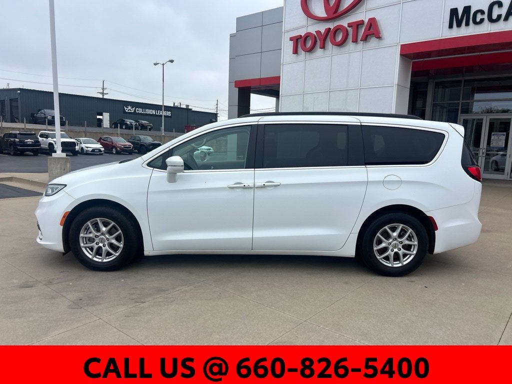 2022 Chrysler Pacifica Touring L