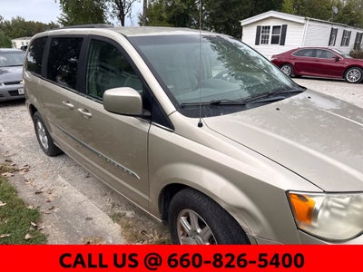 2013 Chrysler Town & Country Touring