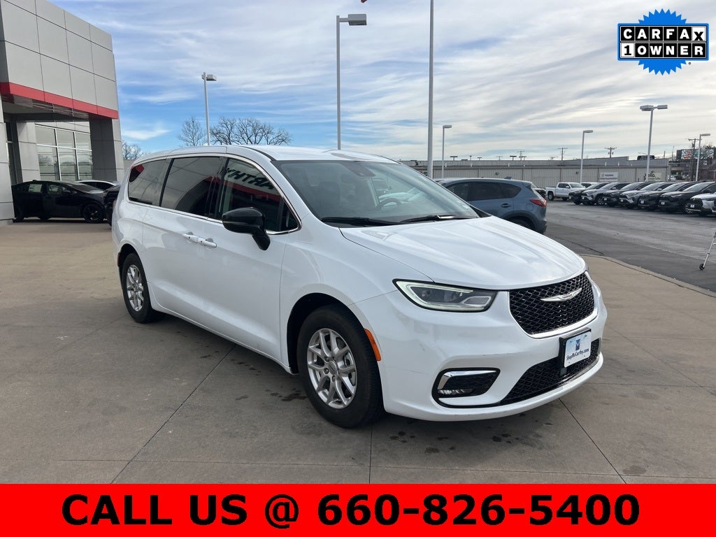 2024 Chrysler Pacifica Touring L