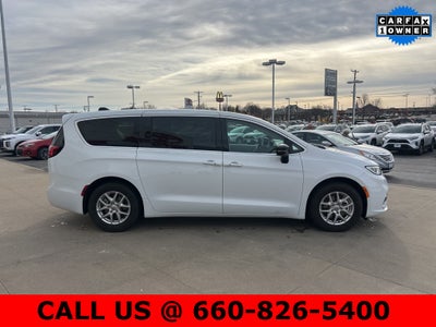 2024 Chrysler Pacifica Touring L