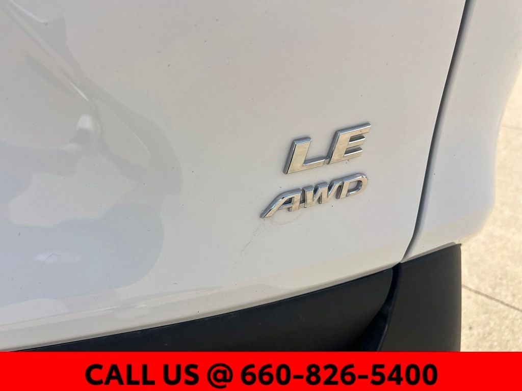 2023 Toyota RAV4 LE