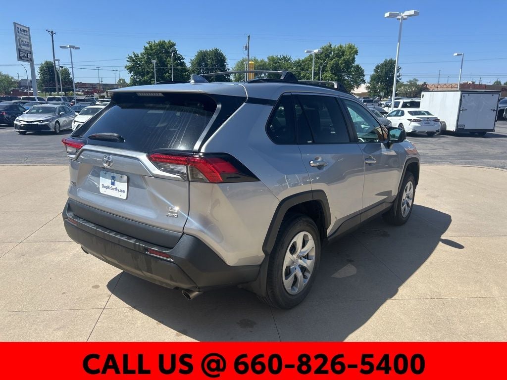 2021 Toyota RAV4 LE