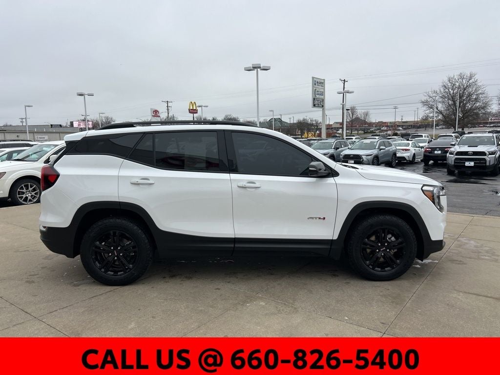2024 GMC Terrain AT4