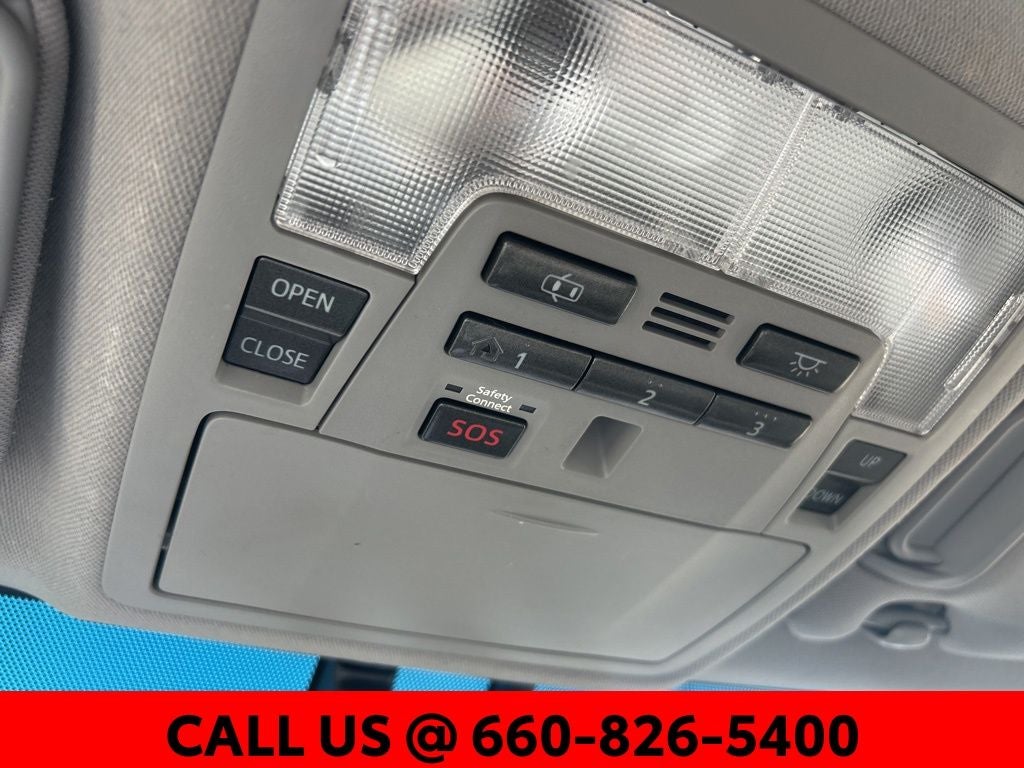 2012 Toyota Camry Hybrid XLE