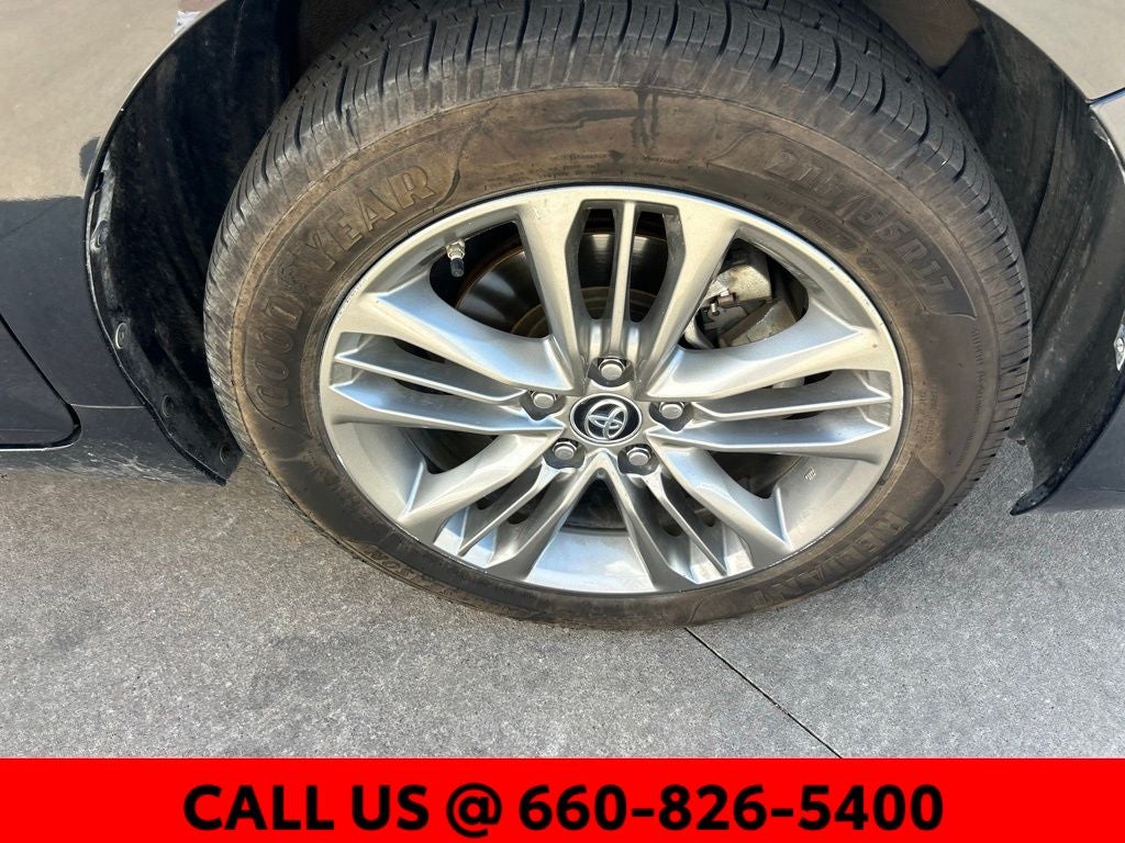 2015 Toyota Camry SE