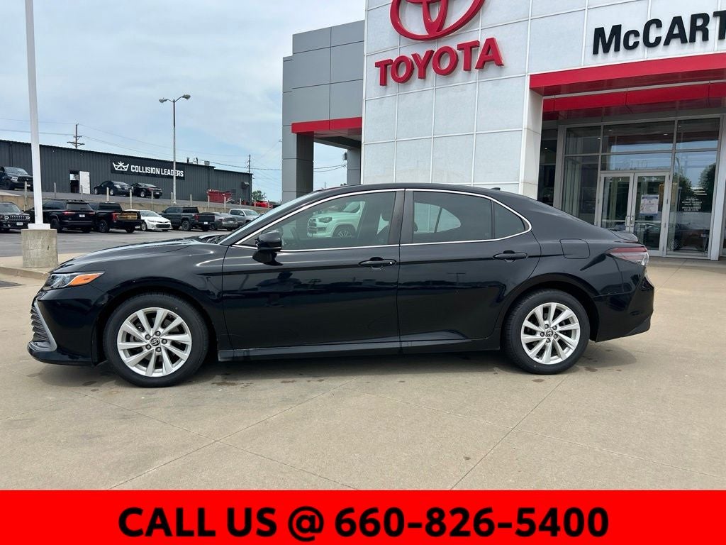 2022 Toyota Camry LE