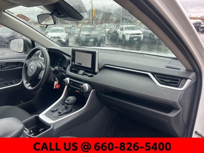 2025 Toyota RAV4 Hybrid LE