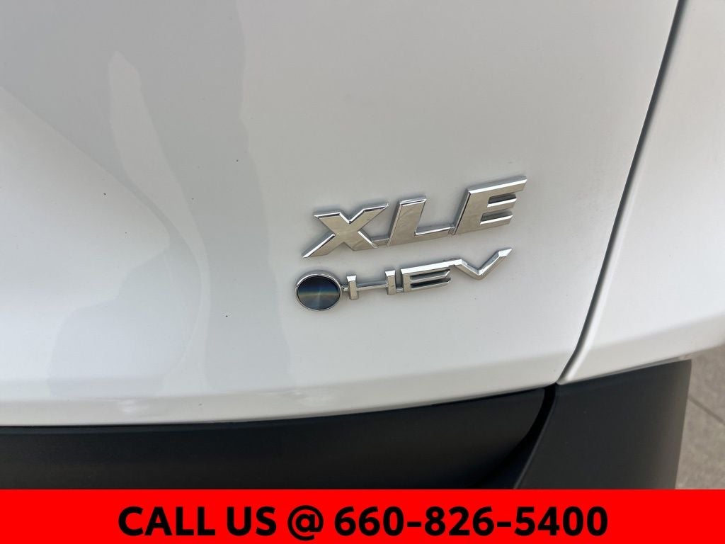 2025 Toyota RAV4 Hybrid XLE
