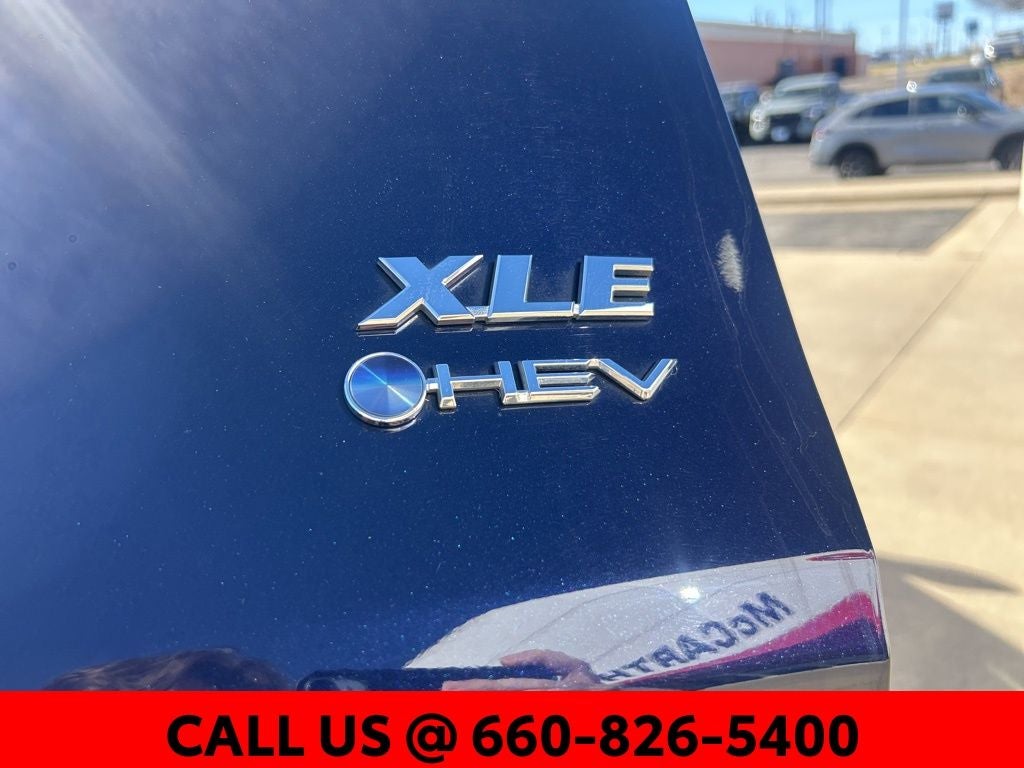 2025 Toyota RAV4 Hybrid XLE