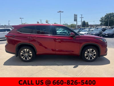 2022 Toyota Highlander XLE