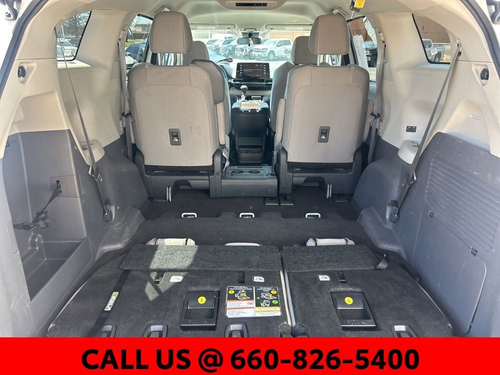 2024 Toyota Sienna LE 8 Passenger