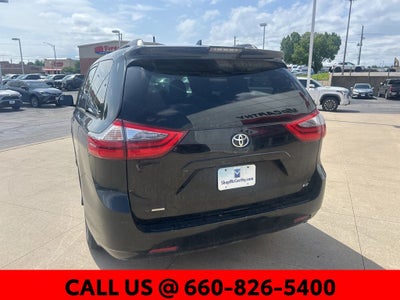 2020 Toyota Sienna LE 8 Passenger