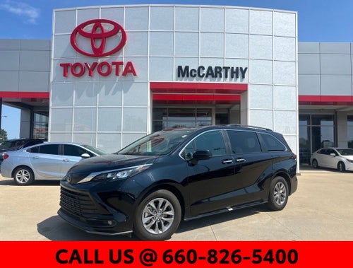 2026 Toyota Sienna XLE 8 Passenger