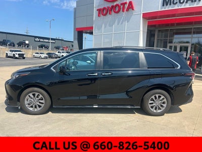 2026 Toyota Sienna XLE 8 Passenger