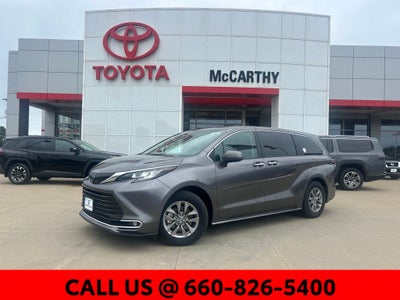 2023 Toyota Sienna XLE 8 Passenger