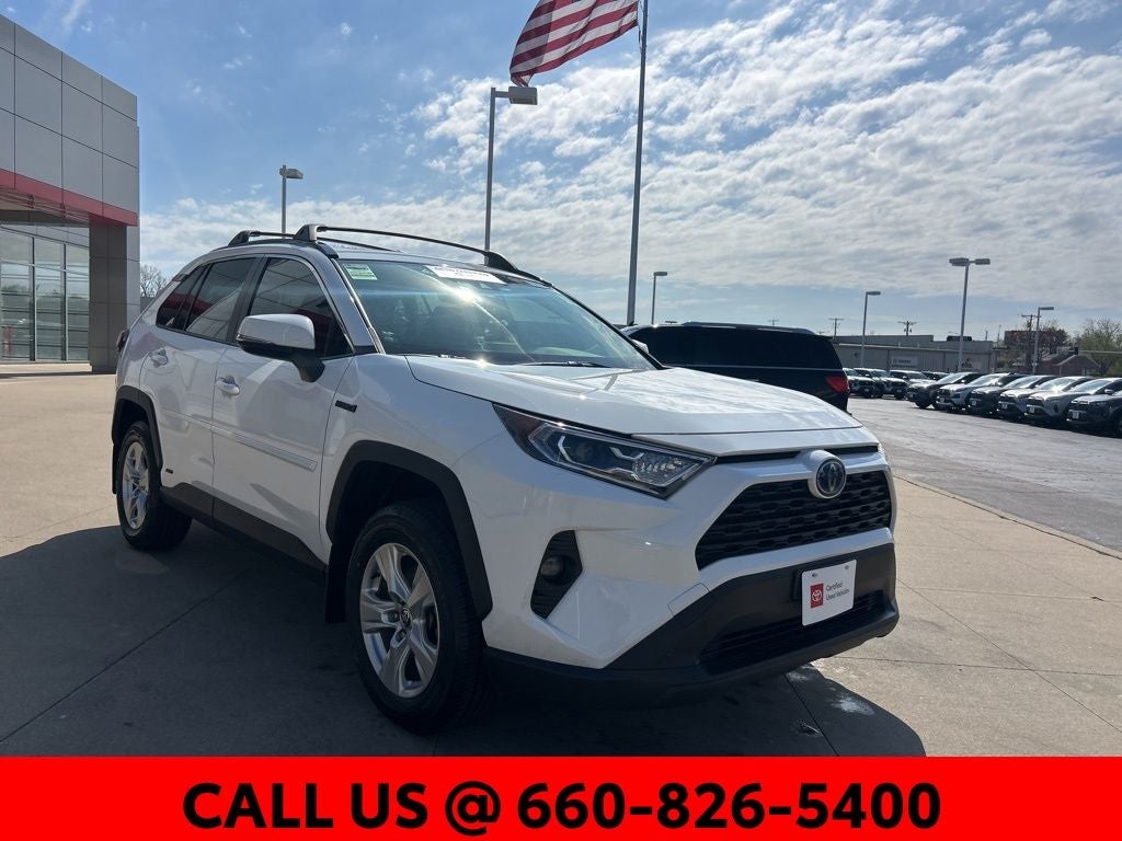 2021 Toyota RAV4 Hybrid XLE