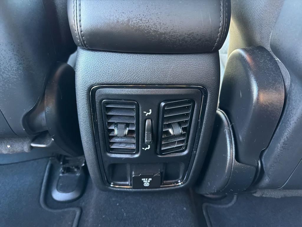 2020 Jeep Grand Cherokee Laredo E