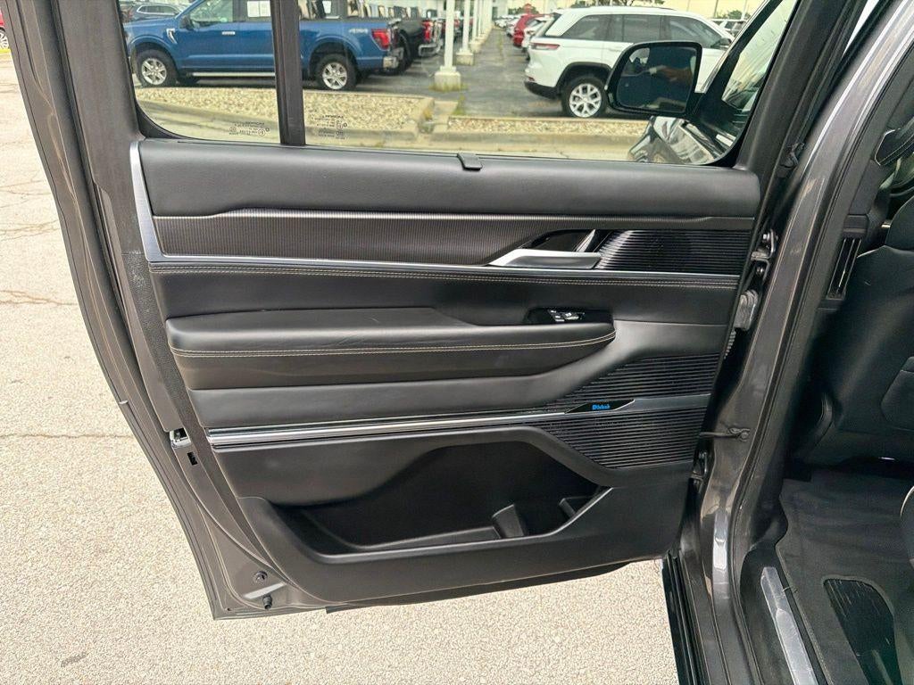 2024 Jeep Grand Wagoneer L Series II