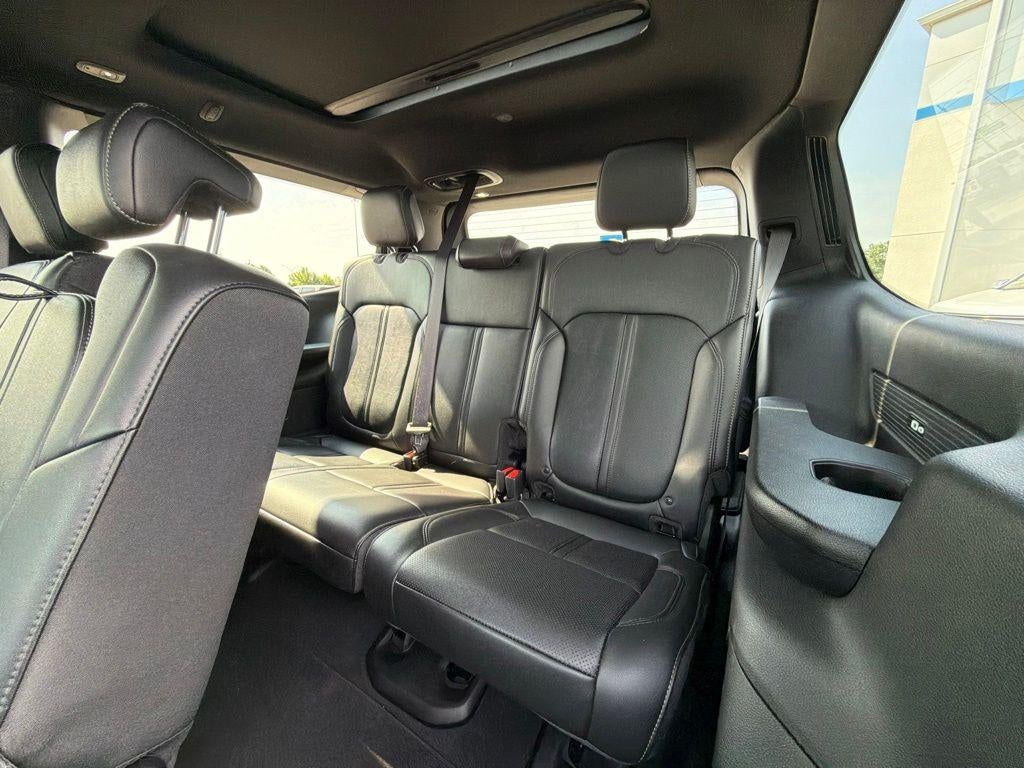 2024 Jeep Wagoneer Base