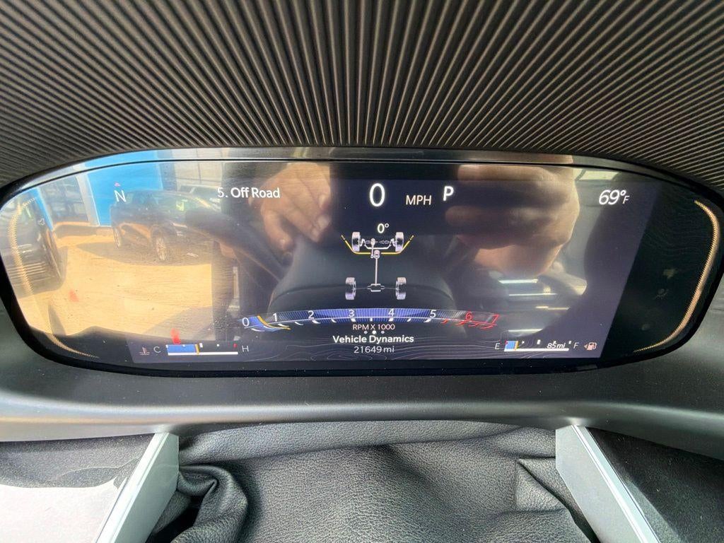 2024 Jeep Wagoneer Base