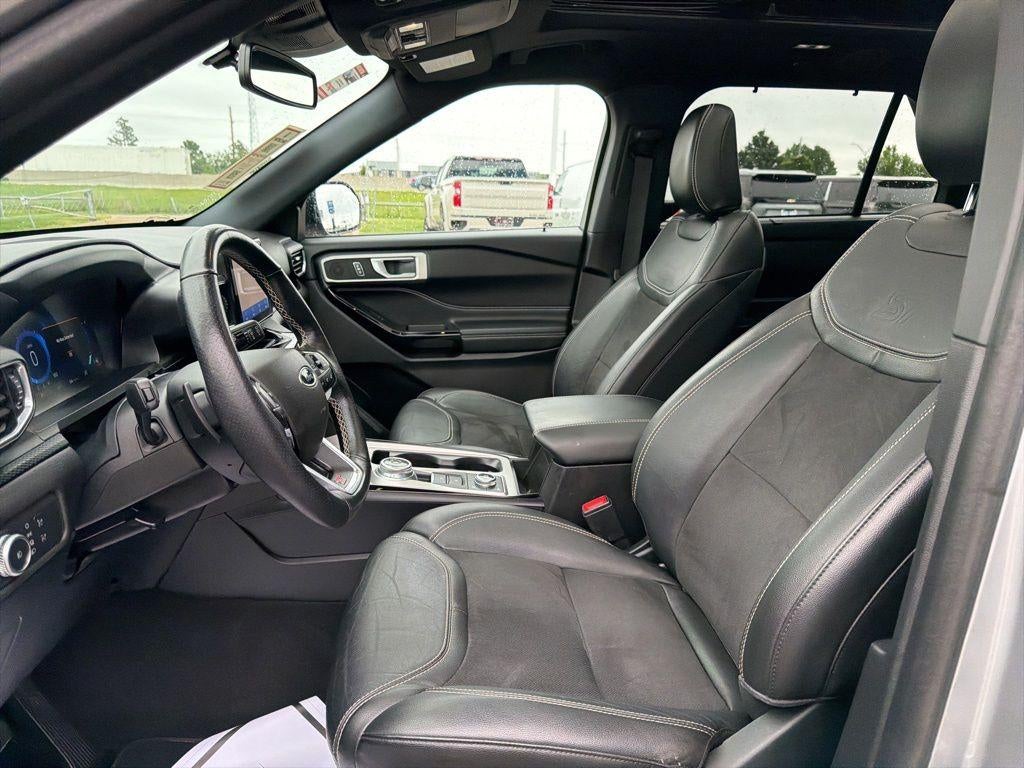 2022 Ford Explorer ST