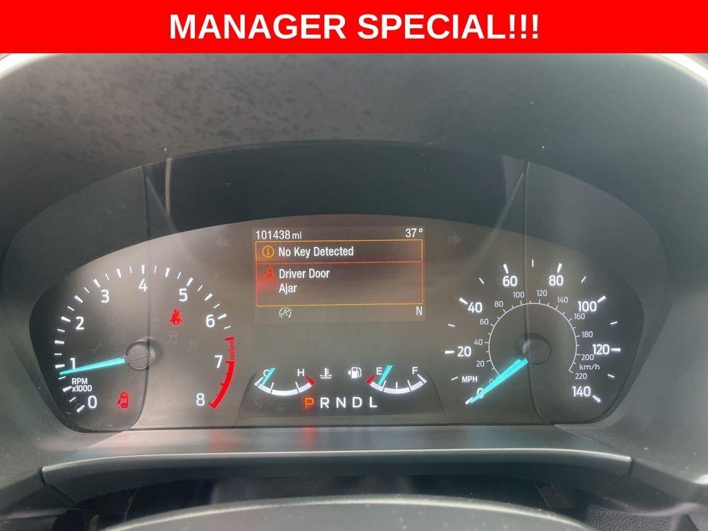 2020 Ford Escape SE