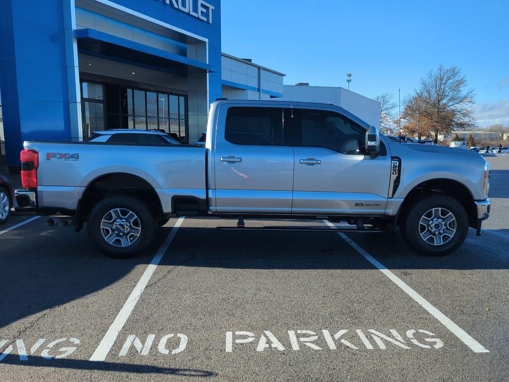 2023 Ford Super Duty F-250 SRW Lariat
