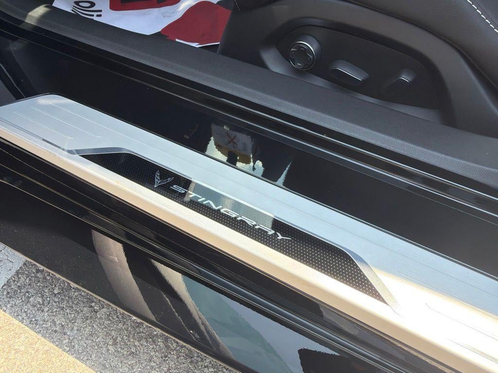 2027 Chevrolet Corvette Stingray 2LT