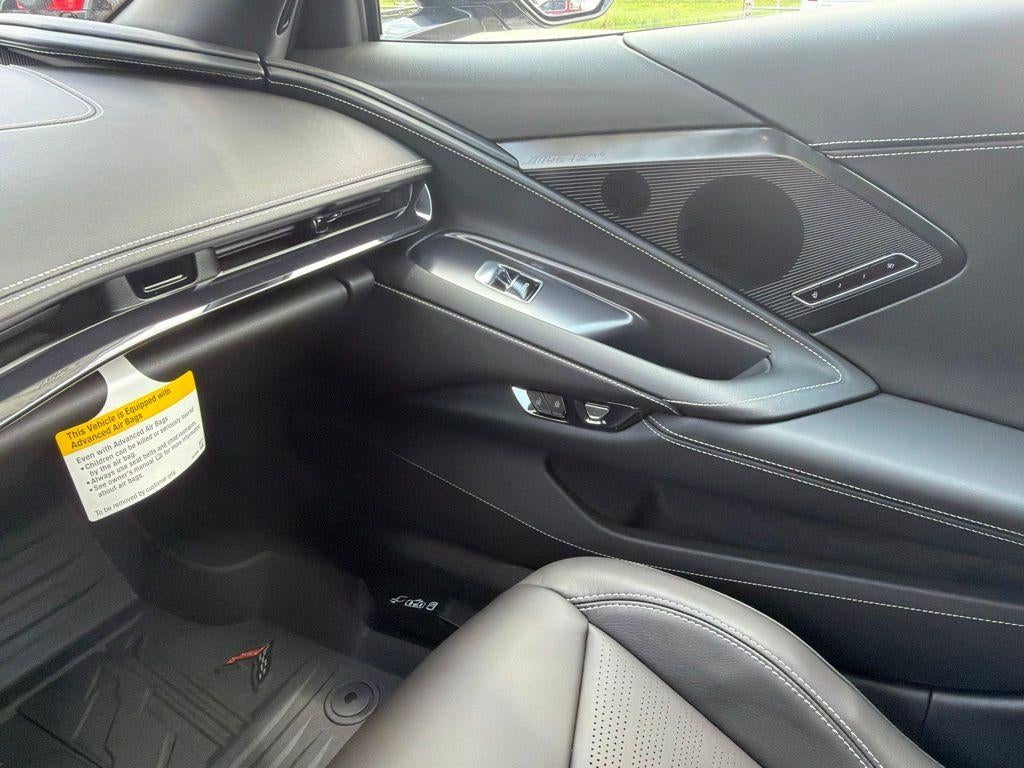 2027 Chevrolet Corvette Stingray 2LT