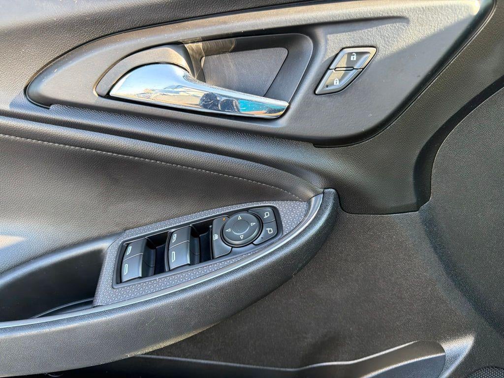 2017 Chevrolet Malibu LT