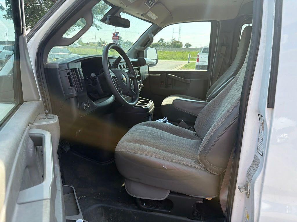 2019 Chevrolet Express Passenger 3500 LT
