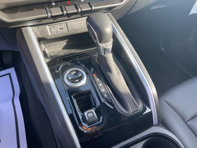 2025 Chevrolet Colorado WT/LT