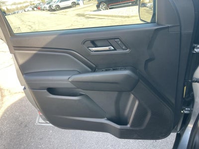 2025 Chevrolet Colorado WT/LT