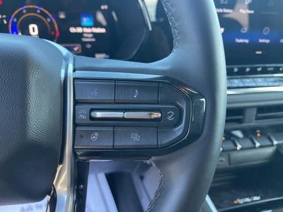 2025 Chevrolet Colorado WT/LT