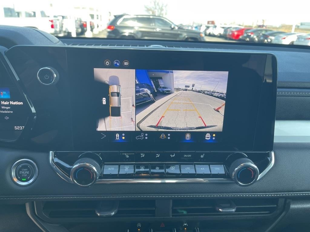 2025 Chevrolet Colorado WT/LT