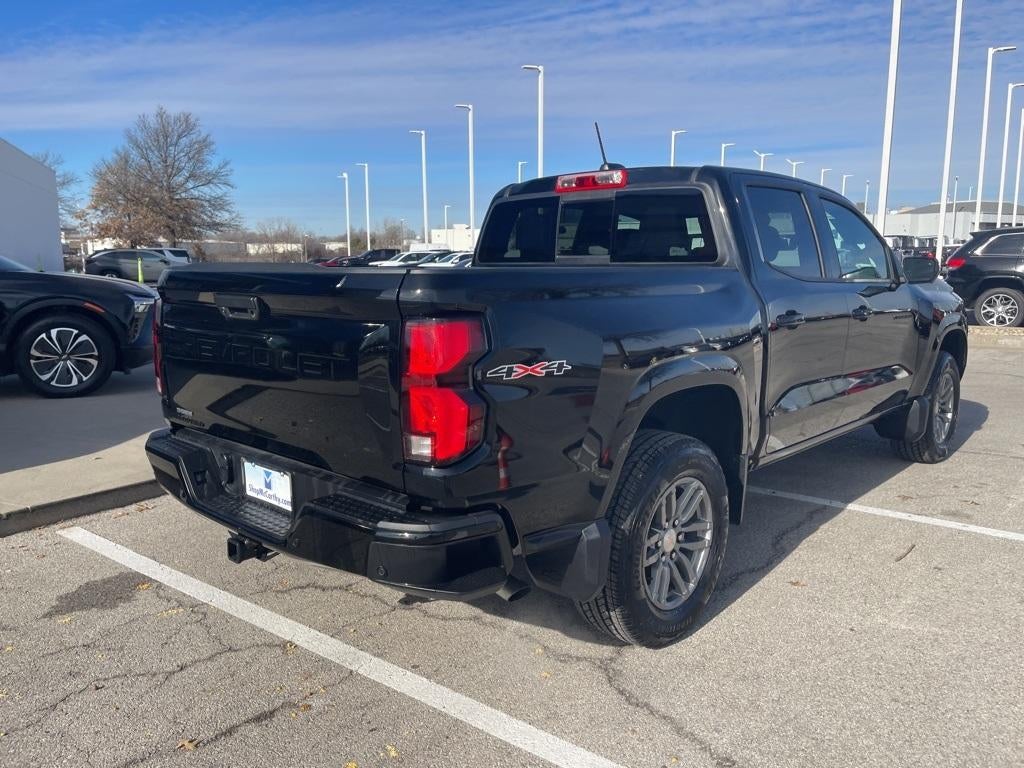 2025 Chevrolet Colorado WT/LT