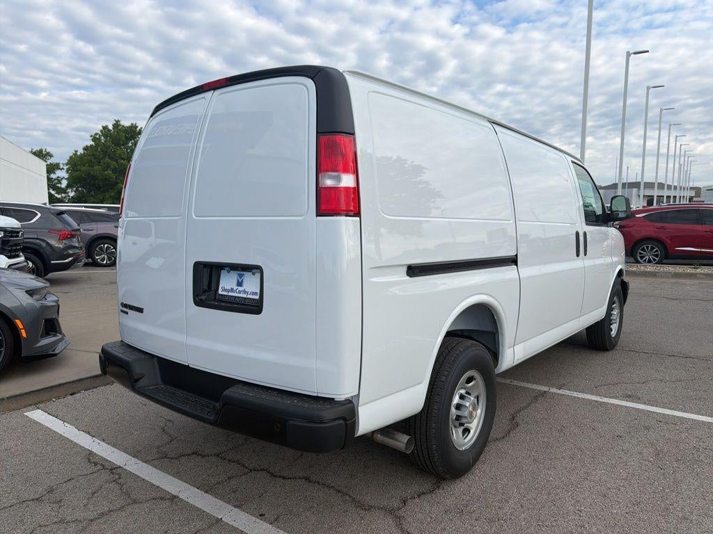 2026 Chevrolet Express Cargo Base