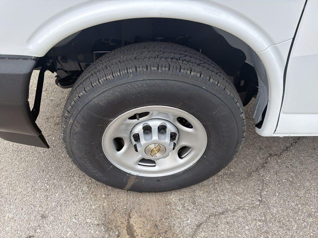 2026 Chevrolet Express Cargo Base