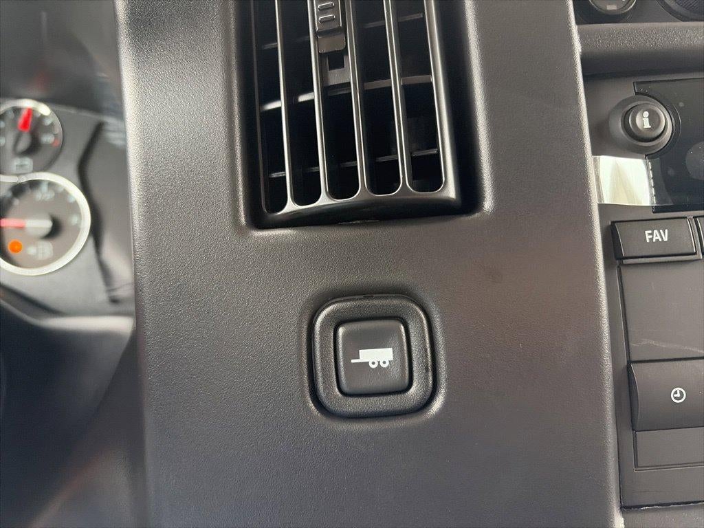 2026 Chevrolet Express Cargo Base