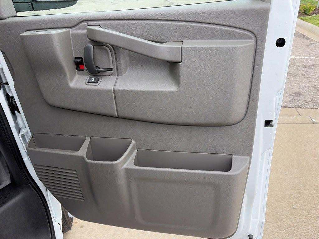 2026 Chevrolet Express Cargo Base