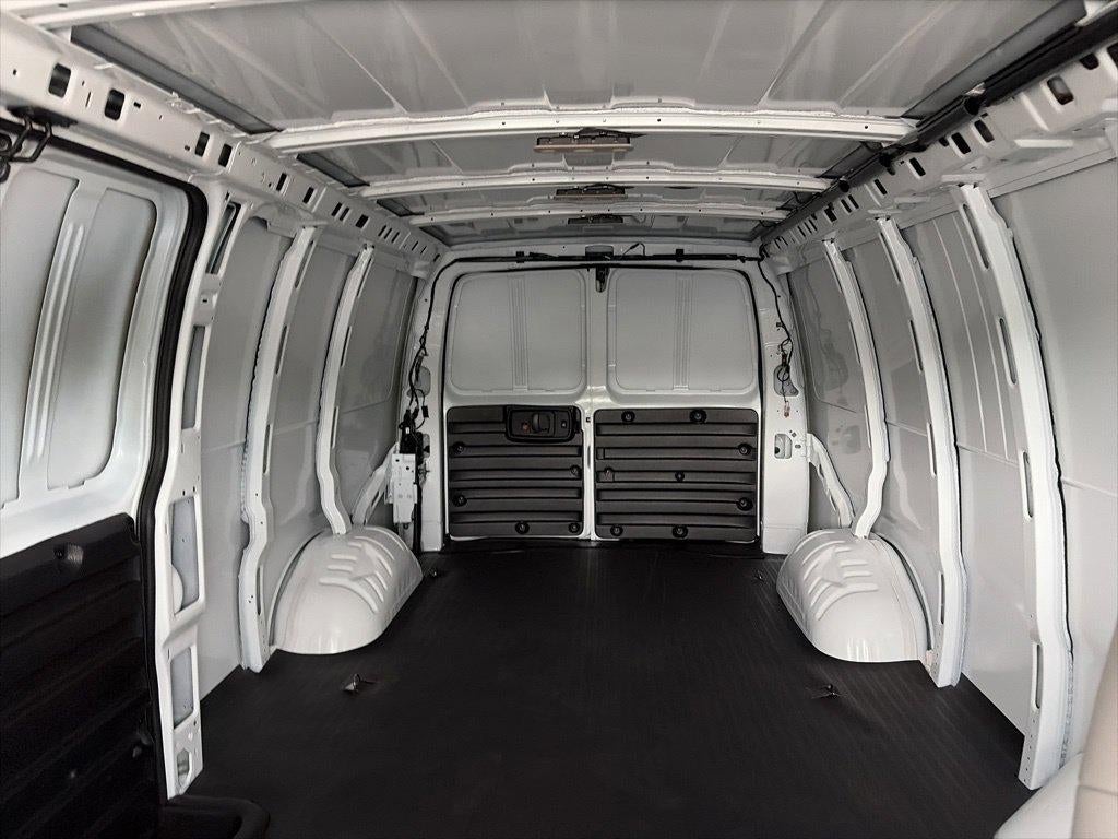 2026 Chevrolet Express Cargo Base
