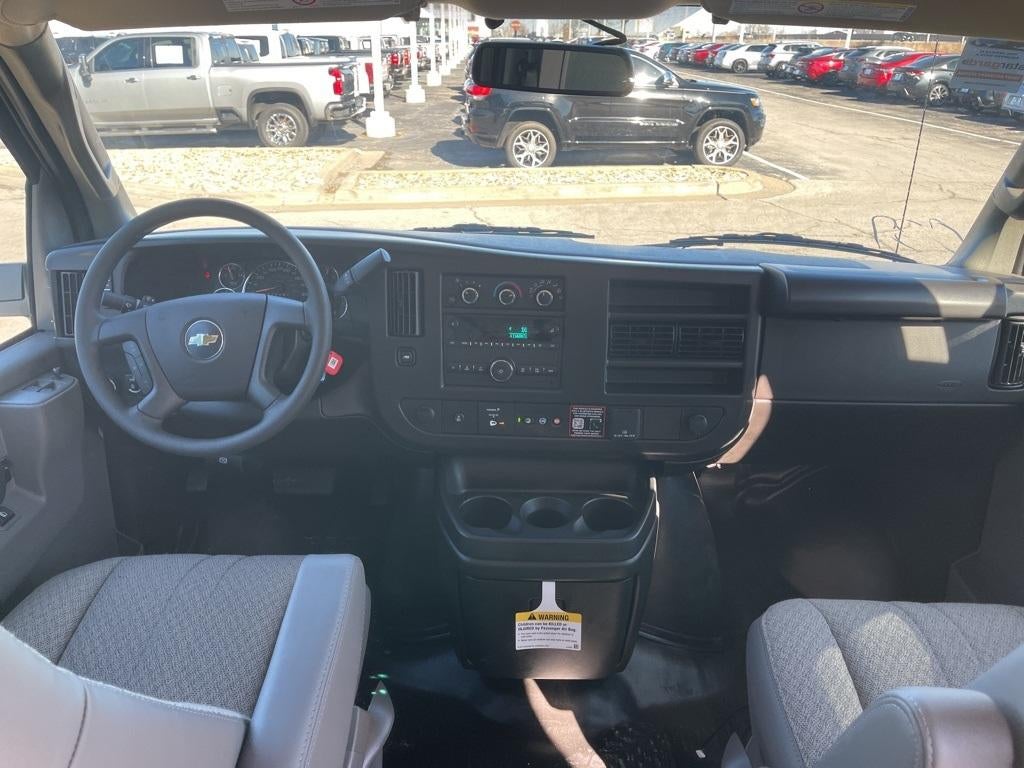 2025 Chevrolet Express Cargo 3500 Base