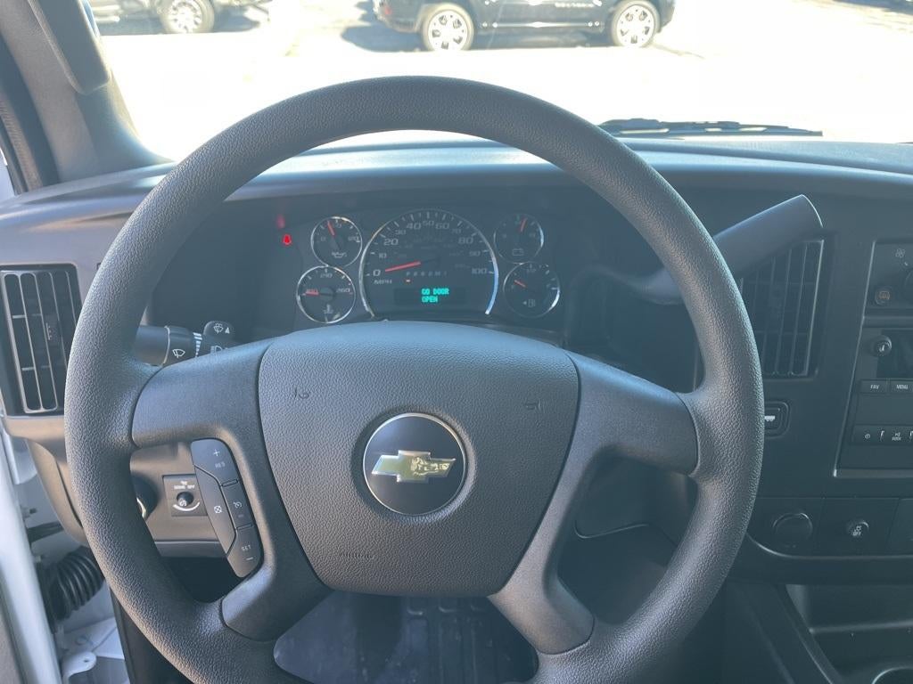 2025 Chevrolet Express Cargo 3500 Base