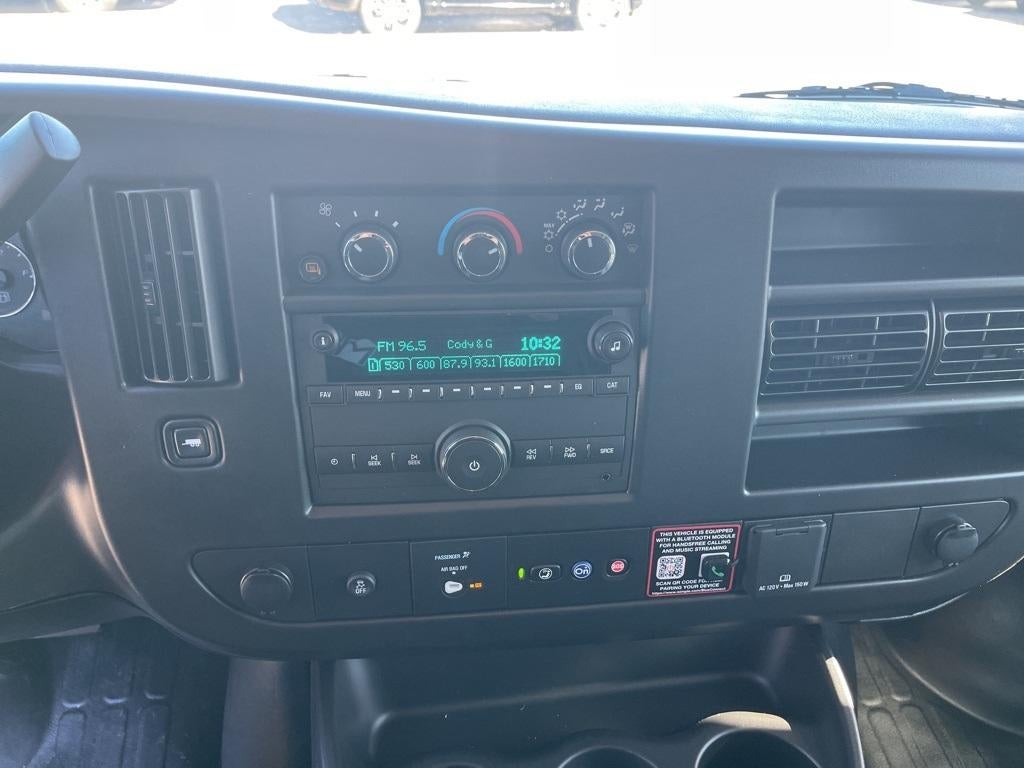 2025 Chevrolet Express Cargo 3500 Base