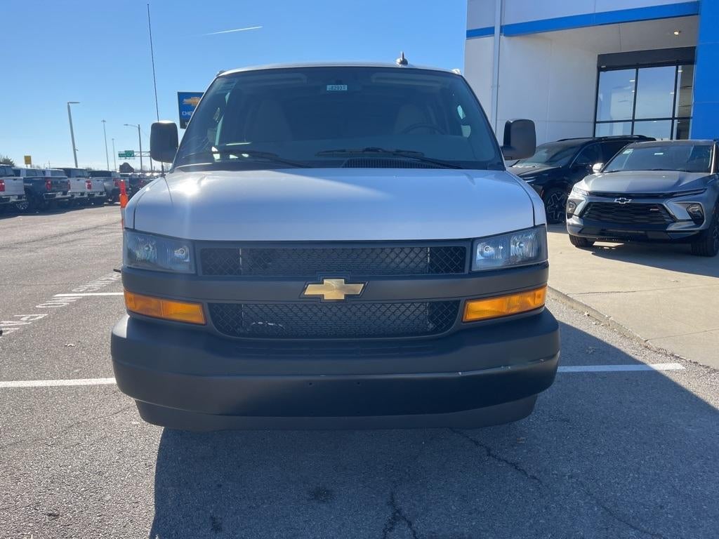 2025 Chevrolet Express Cargo 3500 Base