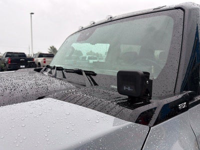 2024 GMC HUMMER EV SUV 2X