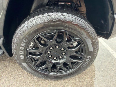 2024 GMC HUMMER EV SUV 2X