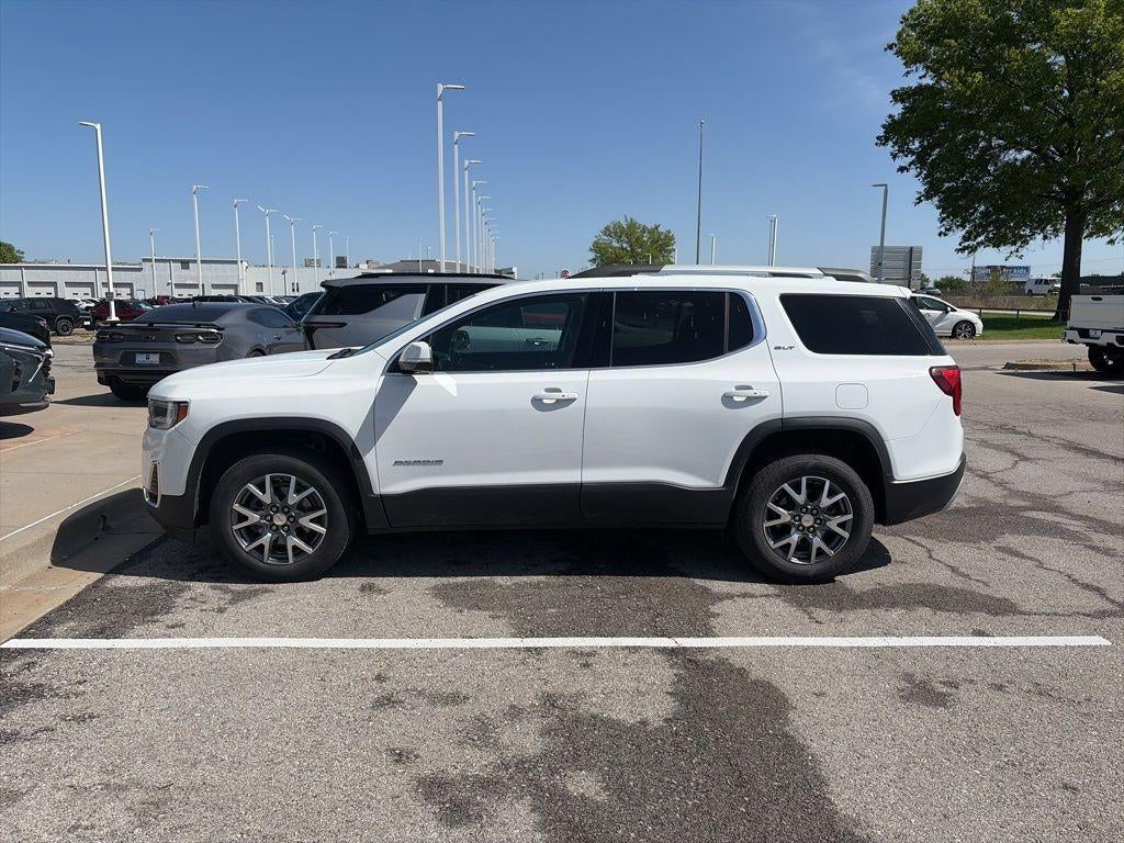 2023 GMC Acadia SLT