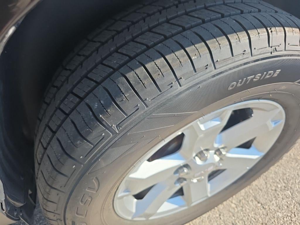 2015 GMC Acadia SLE-2