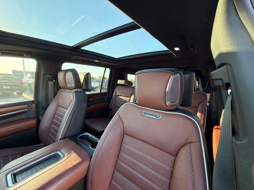2023 GMC Yukon XL Denali Ultimate